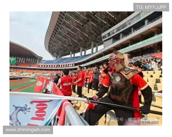 广西恒宸加冕中乙冠军！1.6 万人见证八桂足球历史性时刻